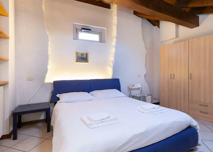 Via Roma * 스트레사